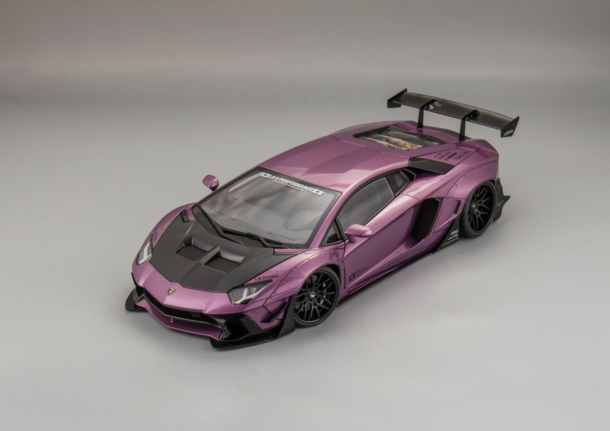 1:18 Liberty Walk LB Works Lamborghini Aventador Limited Edition, Коллекционная масштабная модель от AUTOart