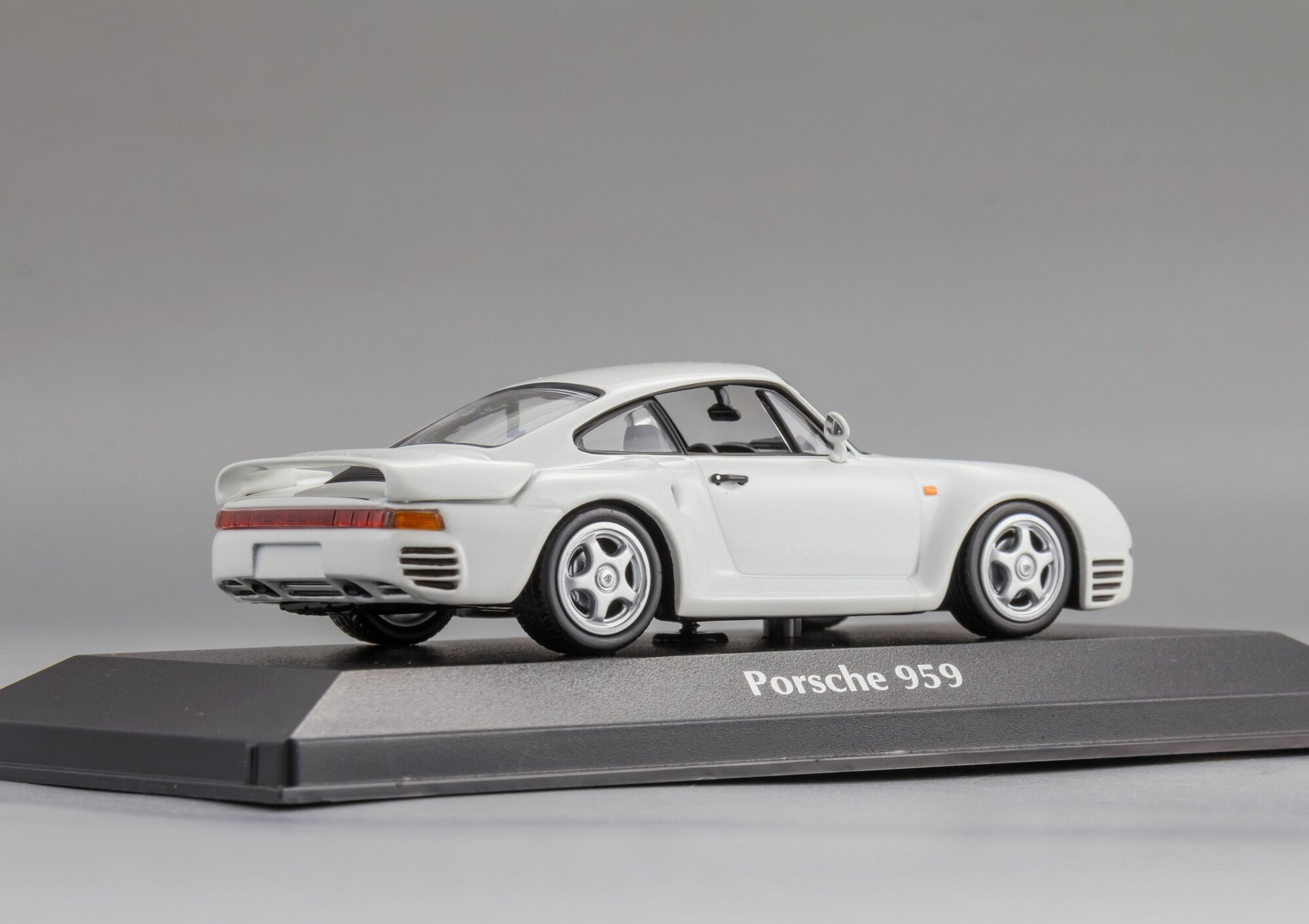Масштабная модель Porsche 959 - 1987 — фото 1