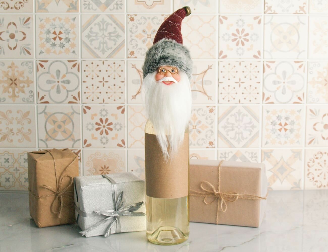 Декор для бутылки санта - норфордский колпачок 15 см Serpantin 222-025-1