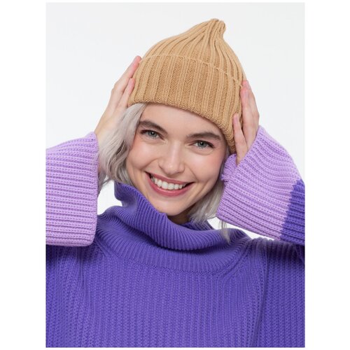 Шапка бини бежевая Evgrafova