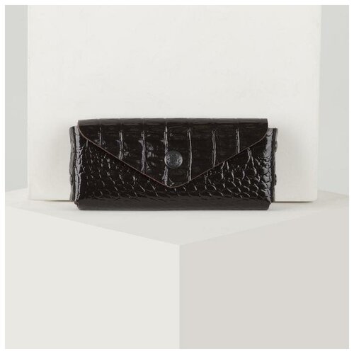 фото Ключница на кнопке, длина 15 см, металлическое кольцо, цвет коричневый