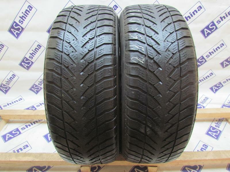 GoodYear Ultra Grip Wrangler 235 60 18 шины Зимние