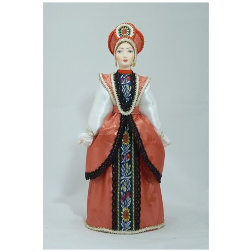 Кукла коллекционная Потешного промысла в девичьем праздничном костюме.