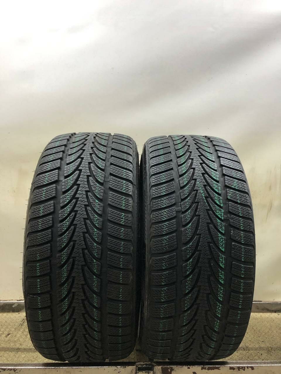 Nokian WR 235/35 R19 БУ Шины Зимние