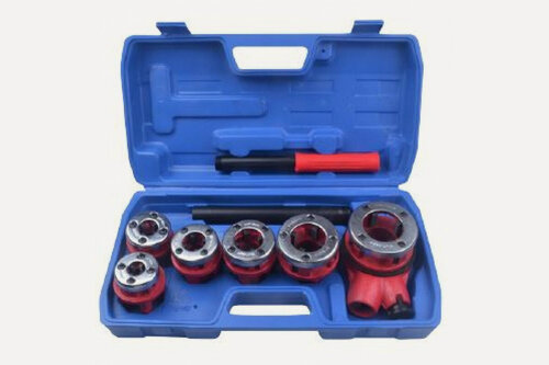 Изображение товара Клупп трубный для нарезки резьбы ROCKFORCE RF-323116 со сменными плашками 1/4", 3/8", 1/2", 3/4",1", 1 1/4", 9 предметов, кейс