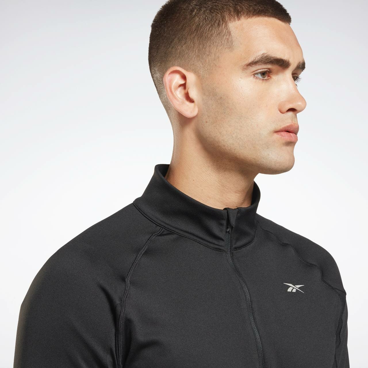 Лонгслив спортивный Reebok RUNNING QUARTER ZIP