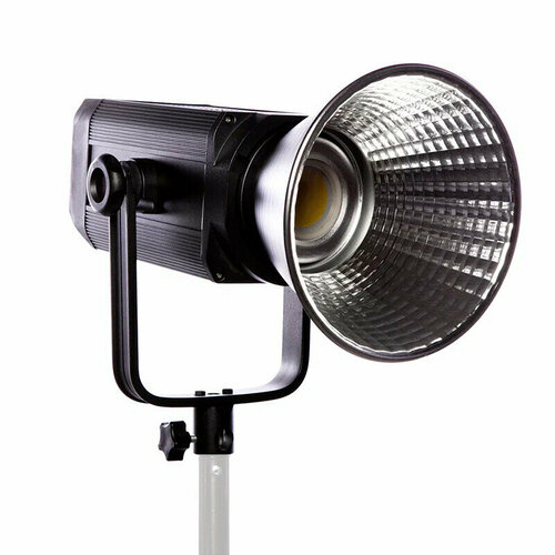 Светодиодный осветитель 200Вт 5600К Fotokvant COB-200 LED Light