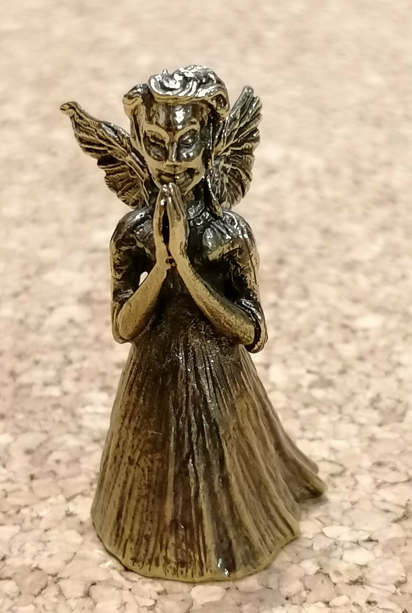 Ангел-колокольчик