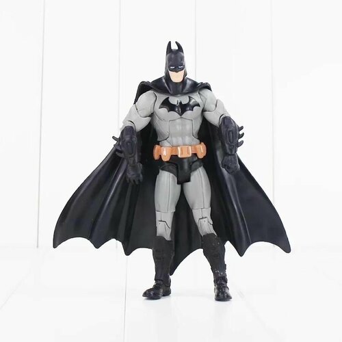 Batman DC Comics Бэтмен серый фигурка 2990₽