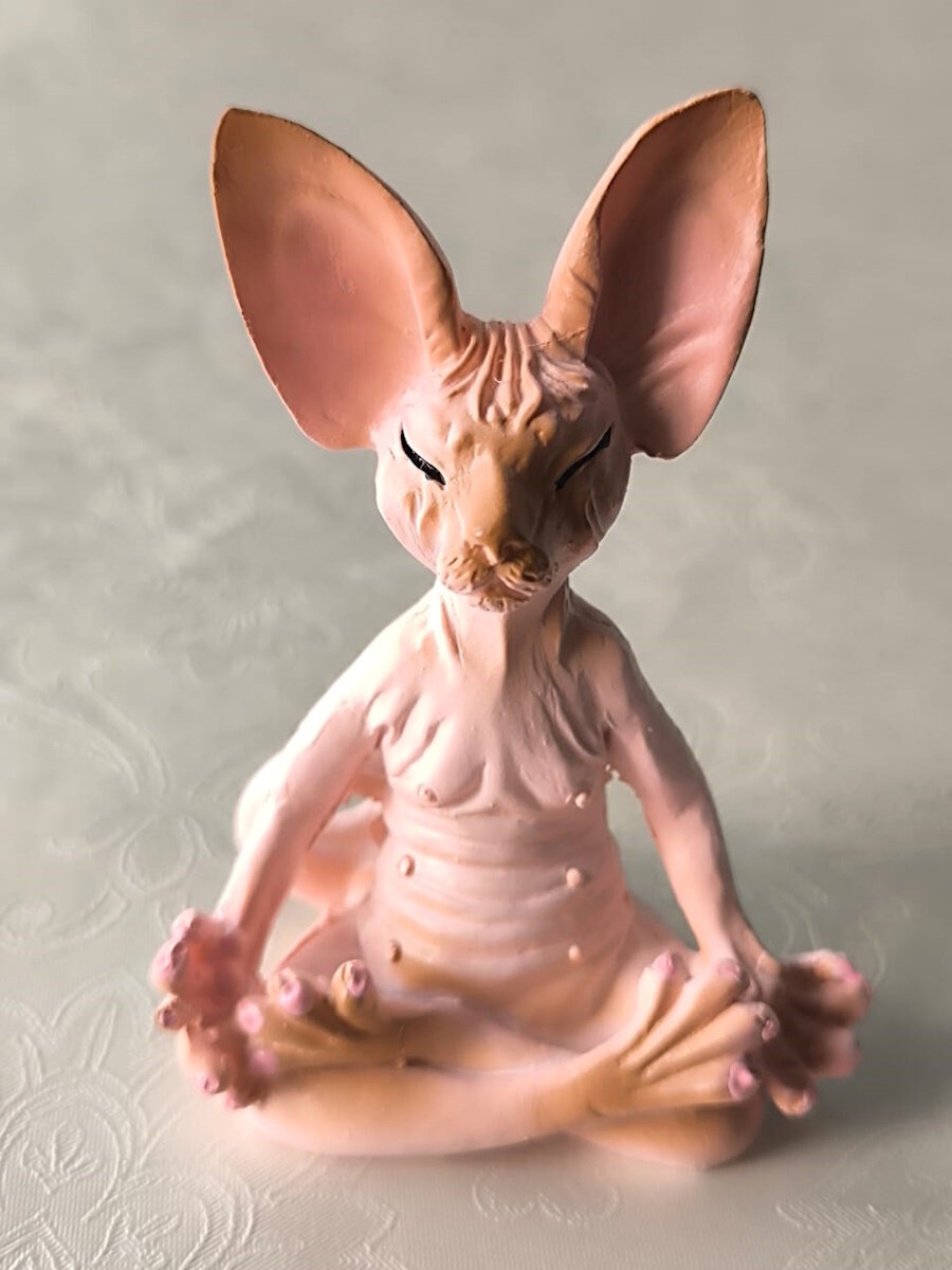 фото Статуэтка Котик "сфинкс" в медитации, размер 4х4х8 см