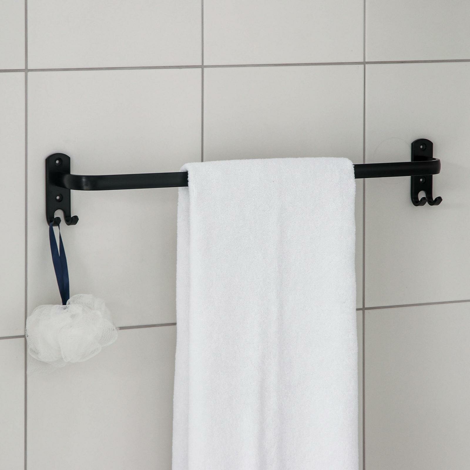 фото Держатель для полотенец, 4 крючка, 58×10×7,5 см, цвет чёрный