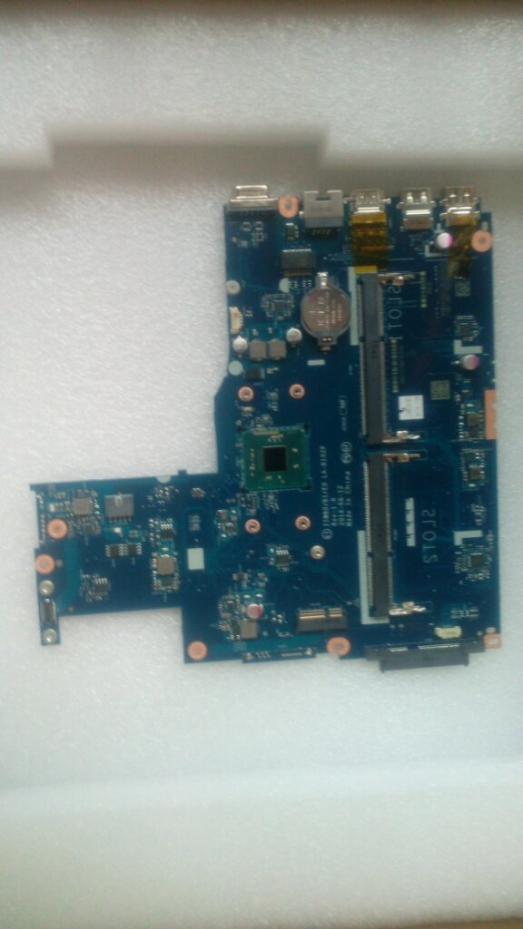 Материнская плата для ноутбука Lenovo B50-30 W8P UMA N2830 FP 1000 (5B20G45952) оригинал