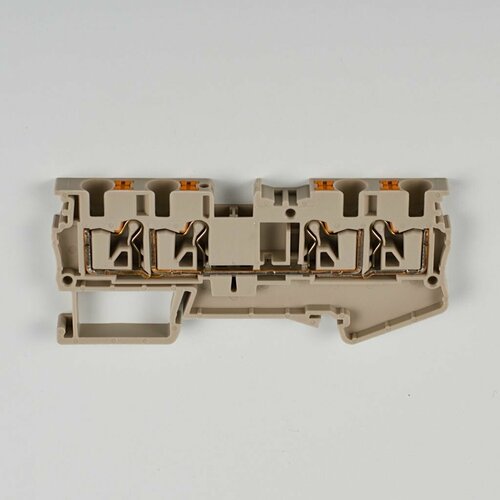 DP4N-TR Клемма Push-in проходная 4-х контактная, 30А, 0.2-4.0 мм2, 600B, цвет бежевый, Dinkle.