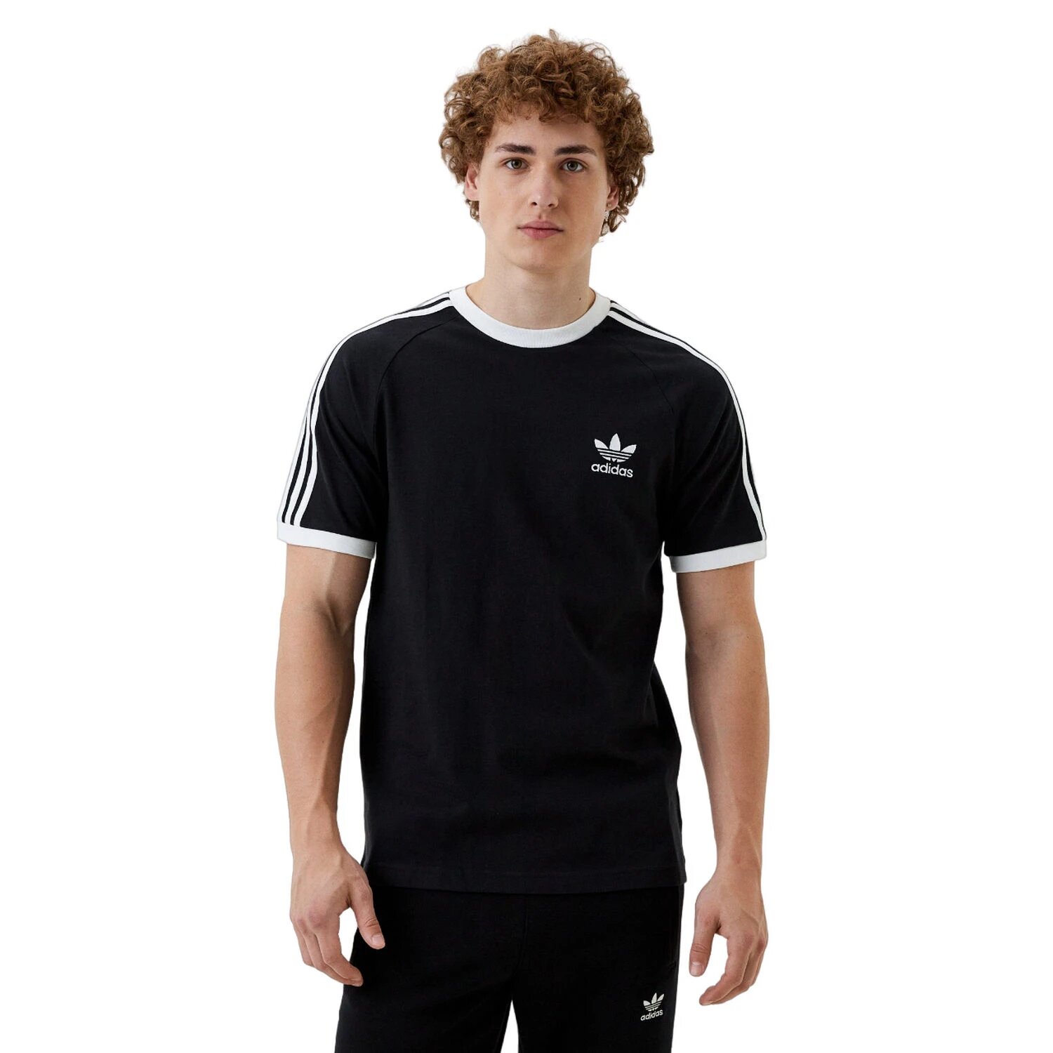 Футболка adidas, размер XL INT