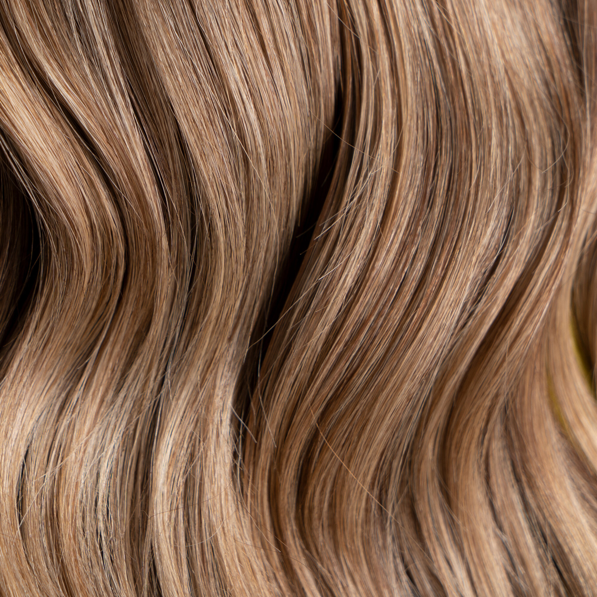 Краска для волос L'Oreal Excellence Cool Creme, 8.11, светло-русый — фото 1