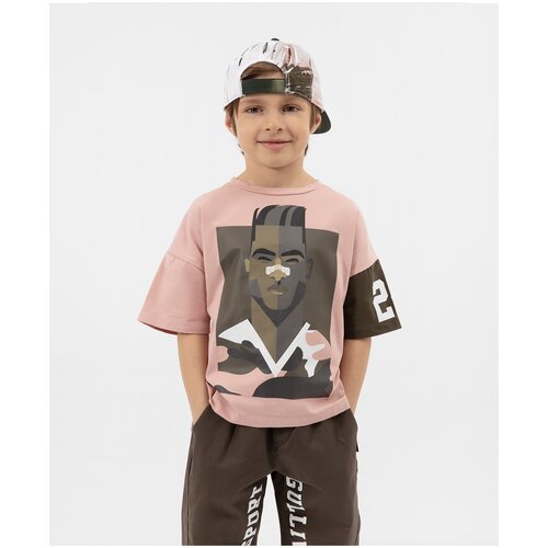 фото Футболка с удлиненной линией спинки и шрифтовым принтом gulliver, цвет нюдовый, размер 98