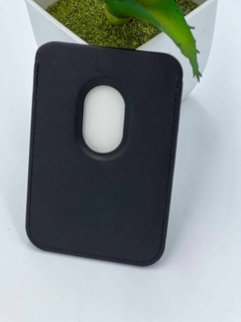 Картхолдер MagSafe для Apple iPhone / Эпл Айфон / Cardholder / Визитница / Leather Wallet with MagSafe /Искусственная кожа — фото 1