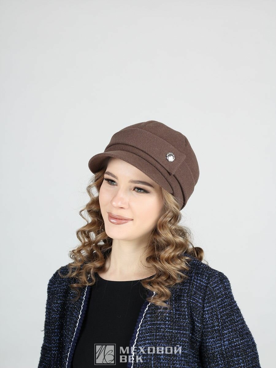 Кепка для женщин