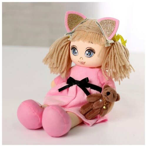 Кукла Мия с игрушкой