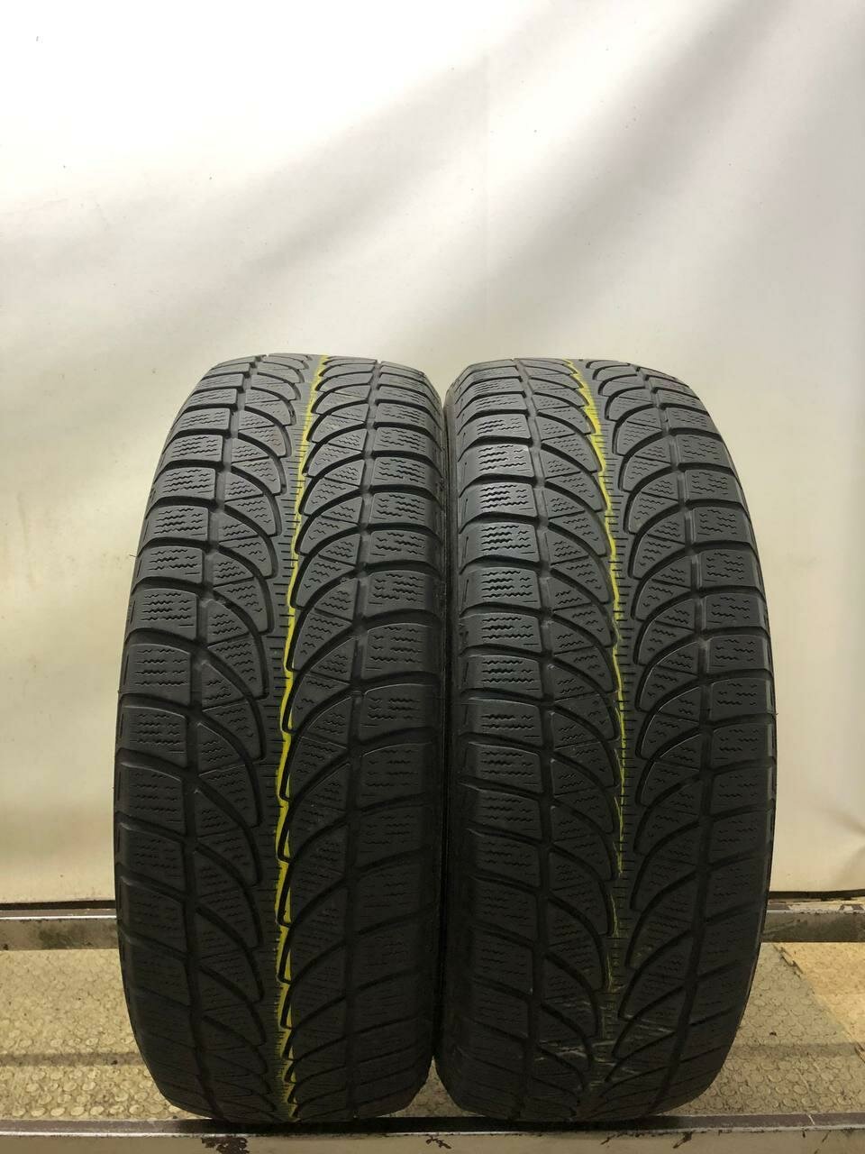 Bridgestone Blizzak LM32 215/60 R16 БУ Шины Зимние