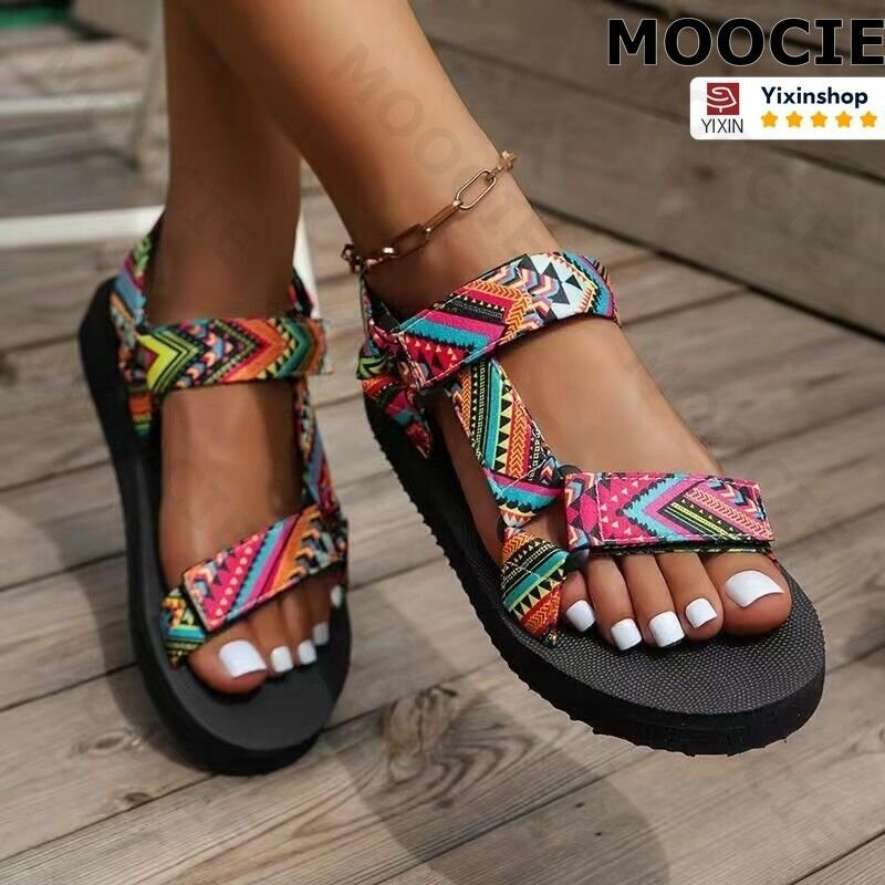 Босоножки MOOCIE