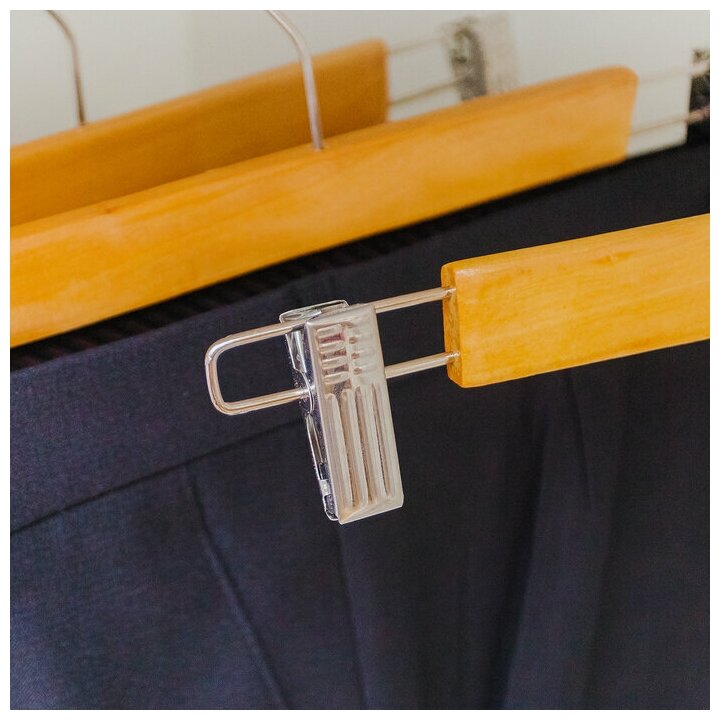 Доляна Вешалка для брюк и юбок с зажимами, 33×13 см, светлое дерево - фотография № 4