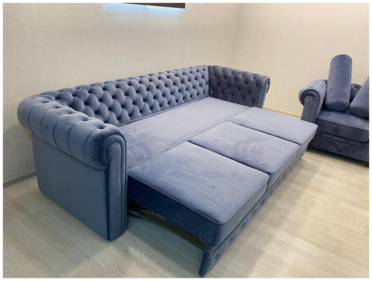 Комплект мягкой мебели диван раскладной Честер 250см + кресло Честер 110см+2 валика