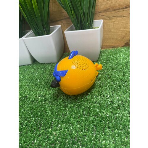 Портативная колонка Angry Berds поддержка MicroSD FM-радио желтая 79900₽