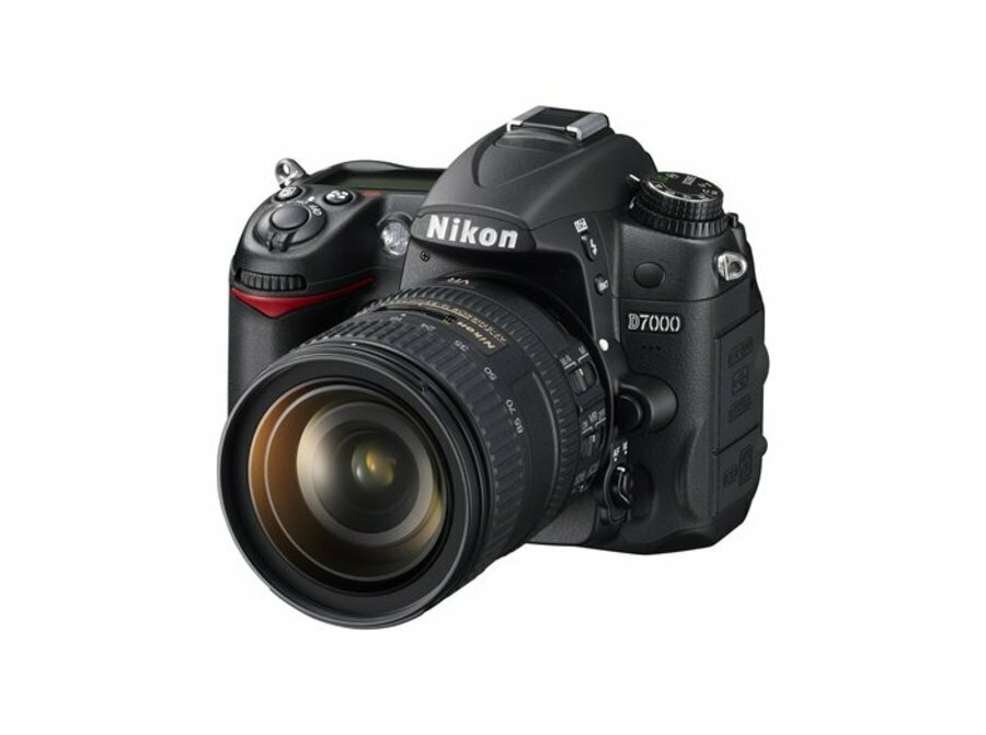 Зеркальный фотоаппарат Nikon D7000 Kit 18-55