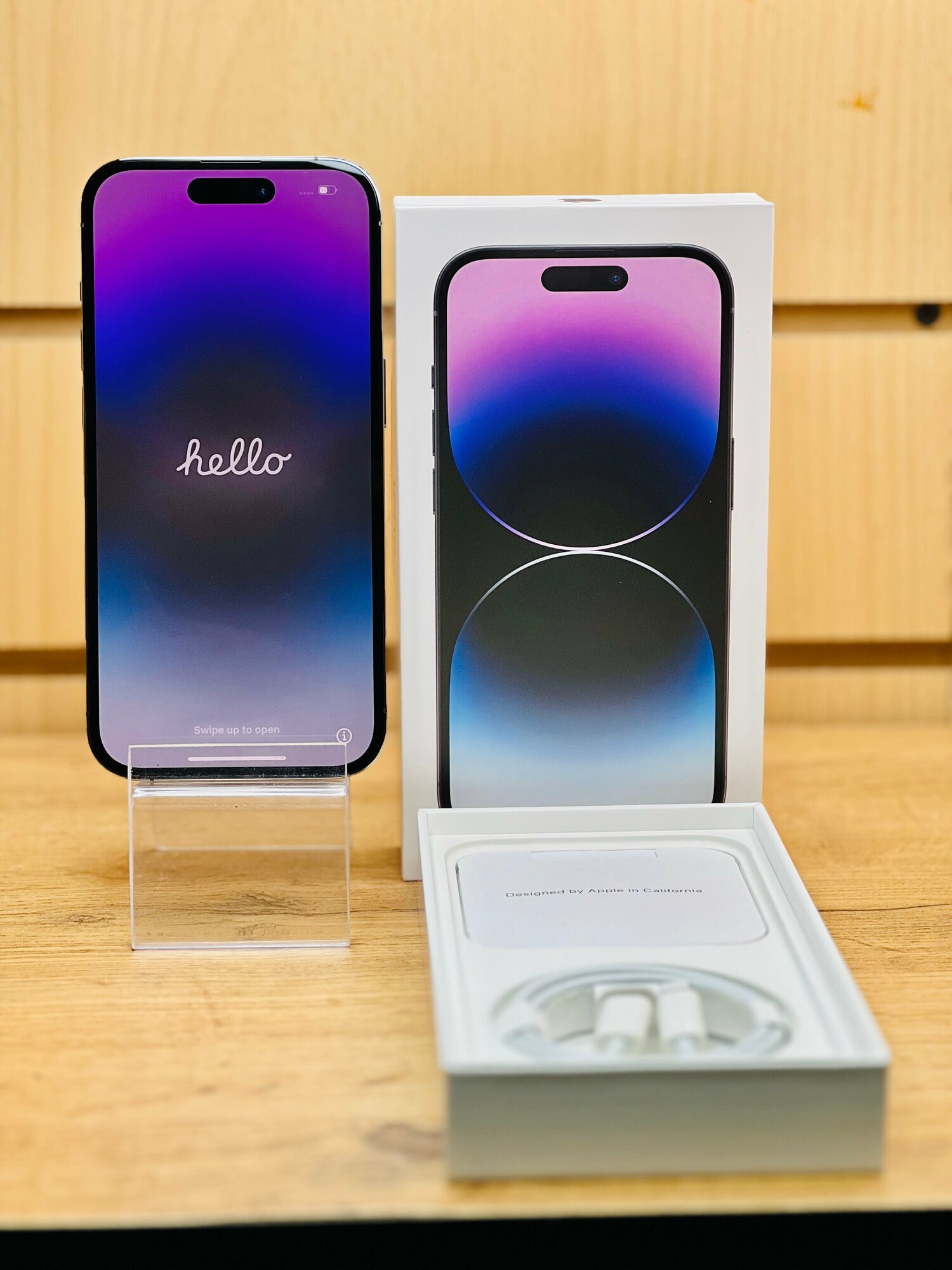 Смартфон Apple iPhone 14 Pro 256 ГБ, Dual: nano SIM + eSIM, глубокий фиолетовый