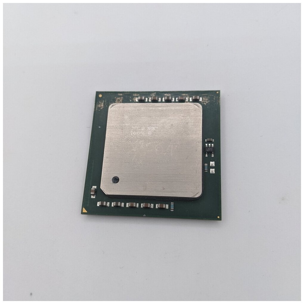 Процессор Intel Xeon 3200MHz Irwindale S604 1 x 3200 МГц