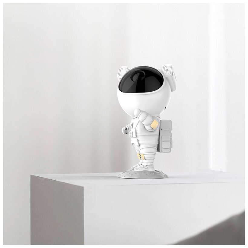 Дизайнерский лазерный проектор ночник звездного неба игрушка светильник "Космонавт" с пультом