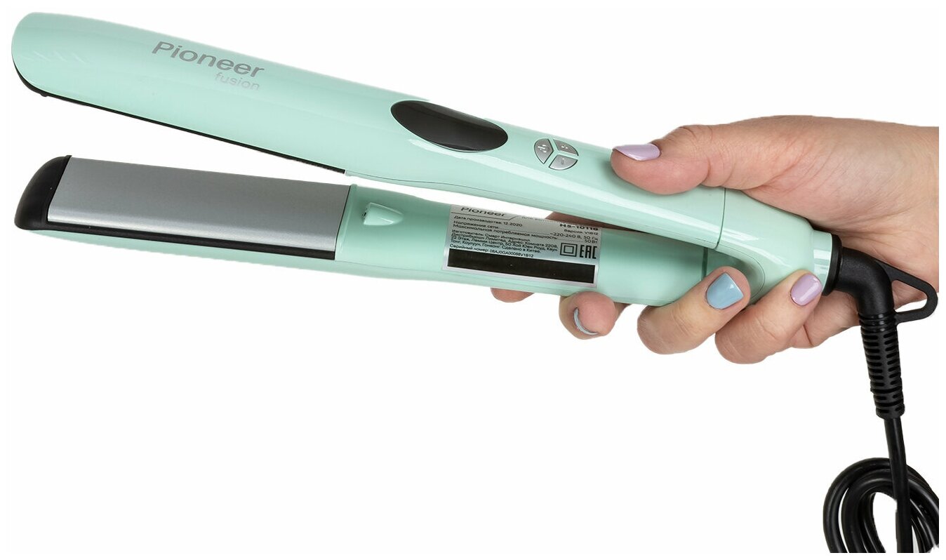 Стайлер для выпрямления волос Pioneer с керамическими пластинами, цифровой регулировкой температуры от 100С до 230С, быстрым нагревом и автоотключением - фотография № 5