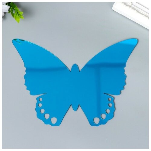 Наклейка интерьерная зеркальная Бабочка ажурная синяя 21х15 см 343₽