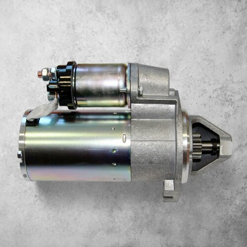 Стартер для автомобилей ВАЗ 2101, ВАЗ 2107, ВАЗ 2123, ВАЗ 21214,(правое вращение, 11 зубьев) 12В, 1,55 кВт, 5722.3708 , АKITA