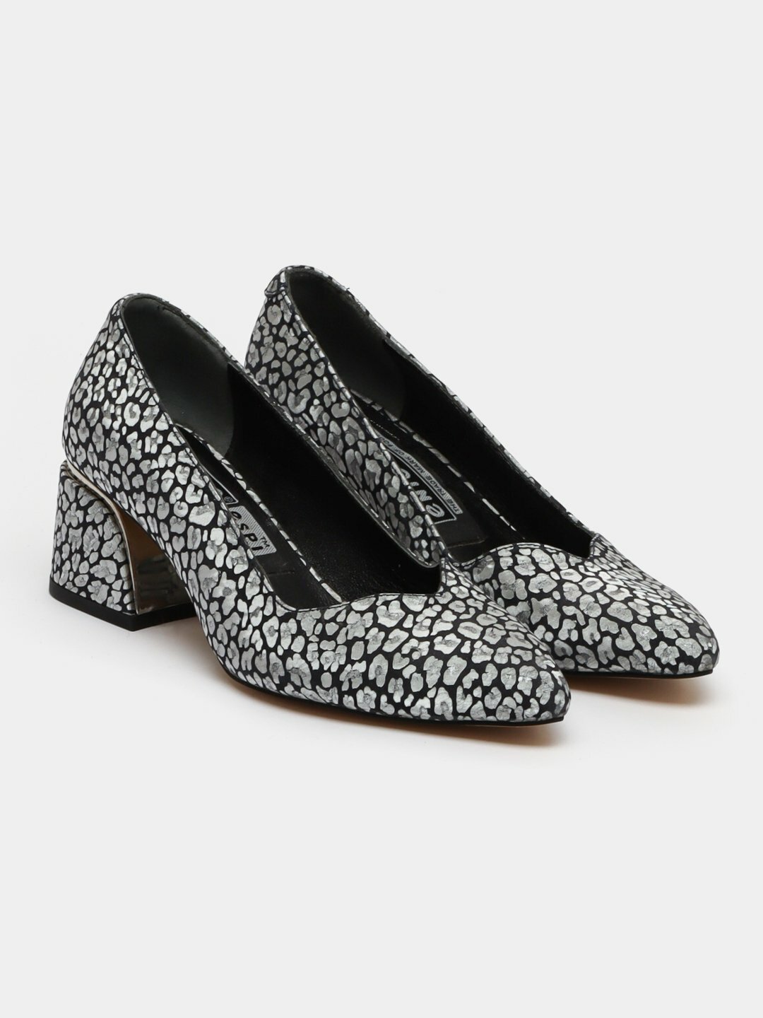 Туфли  Женские кожаные туфли — идеальны для офиса и каждый день