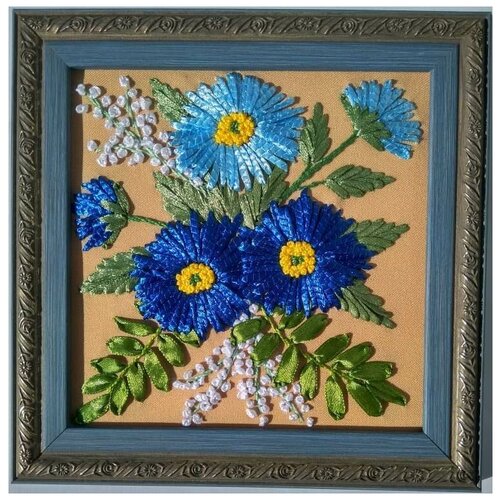 Панно цветы Астры вышивка атласными лентами- авторская ручная работа