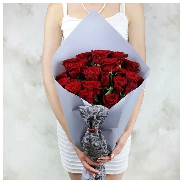 21 роза за 900 рублей ростов цветочная оптовая база