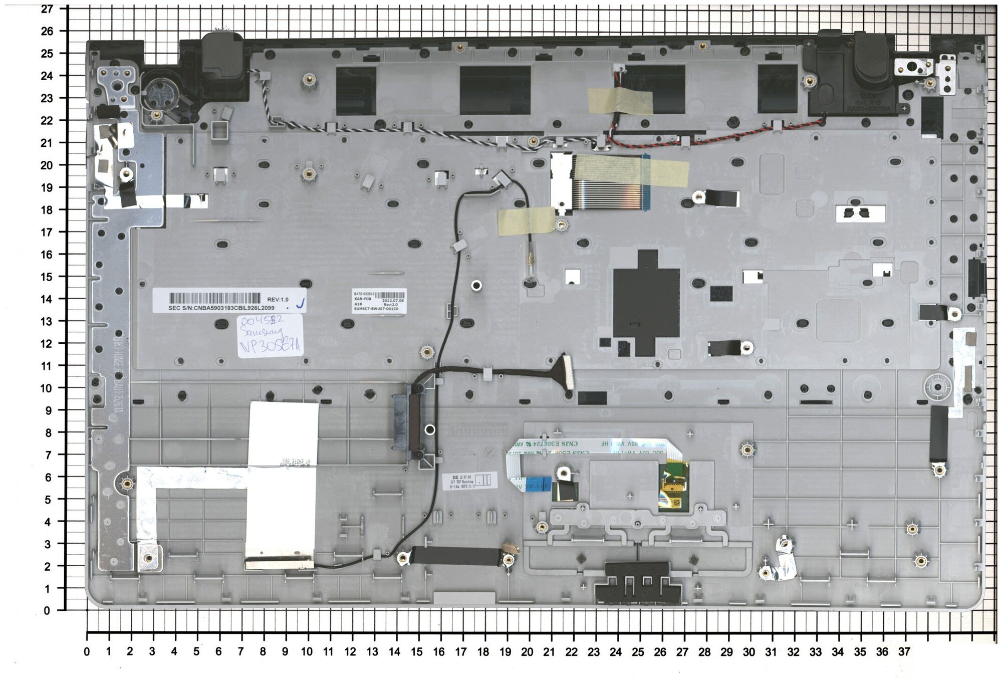 Клавиатура для ноутбука Samsung NP305E7A топкейс серый кнопки черные
