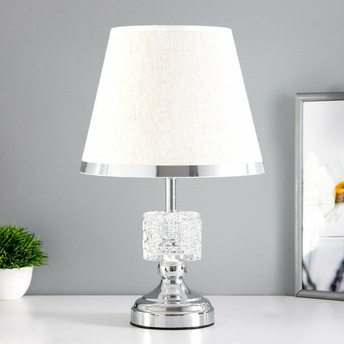 фото Настольная лампа "Лира" Е27 40Вт хром 25х24х41 см 9623346