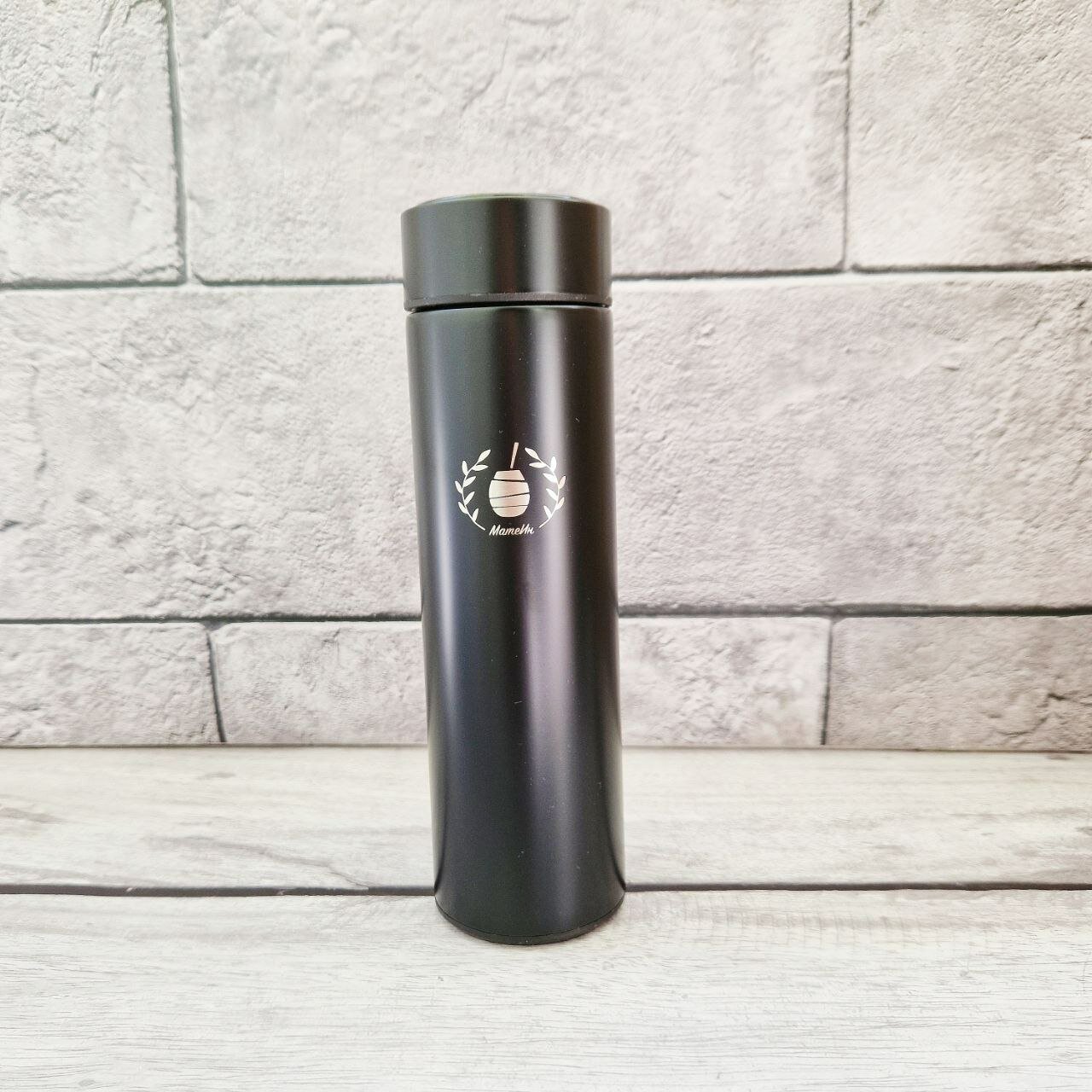 фото Термос черный 0,5л с температурным датчиком и лого Матеин