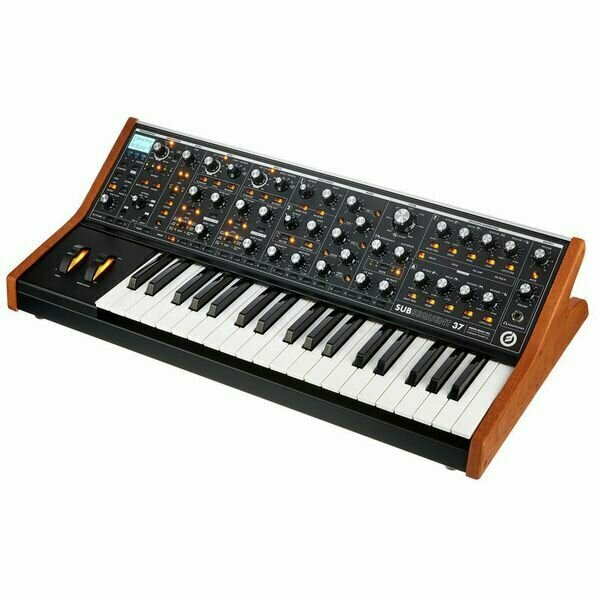 Аналоговый синтезатор Moog Subsequent 37 Standard