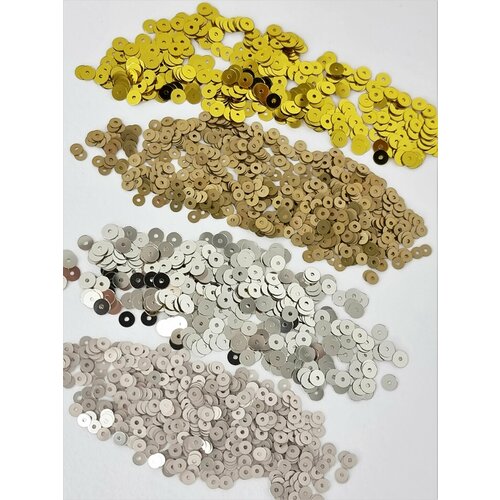 Итальянские пайетки 3и 4мм. Золото. 4шт по 1,5г.