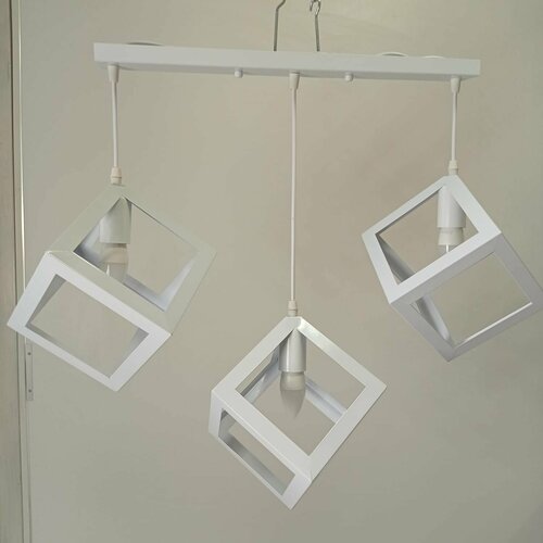 Светильник подвесной LOFT 3хЕ27 220v Куб белый Планка- основание тройное 6000₽