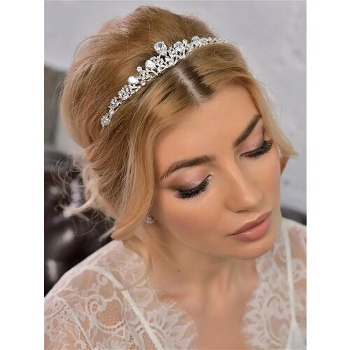 Маленькая корона тиара в свадебный образ невесты прическа Romantic Wedding 2800₽