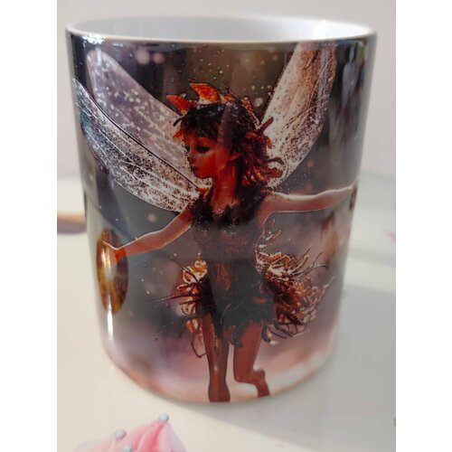 Кружка керамическая уникальная по красоте 