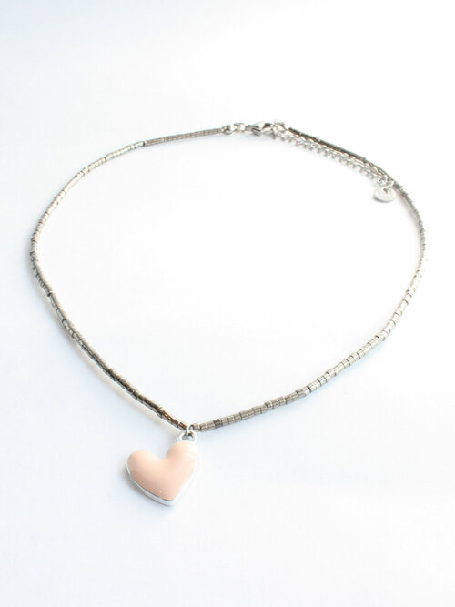 Колье Pechinoga Design Чокер с подвесом в виде сердца с эмалью или мишкой, длина 40 см, серебряный, розовый