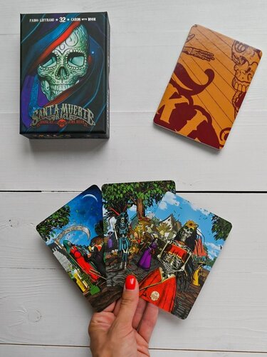 Изображение товара Оракул Святой смерти гадальная колода 32 карты, Lo Scarabeo Италия