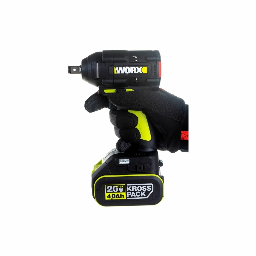 Аккумуляторный ударный гайковерт Professional WU279