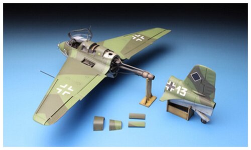 Самолет Messerschmitt Me163B Komet Rocket-Powered InterceptorMENG